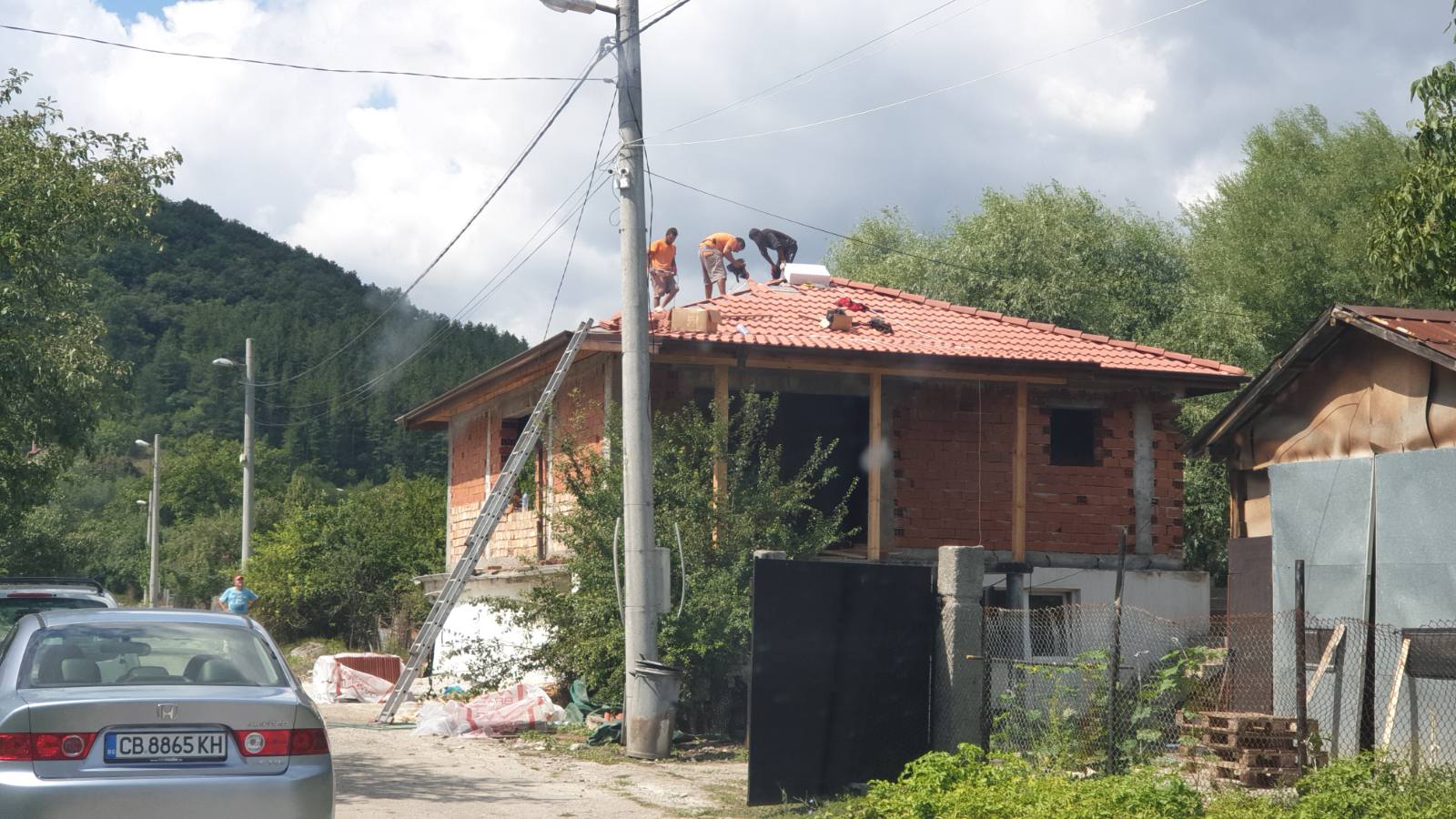 Ремонт на покрив къща
