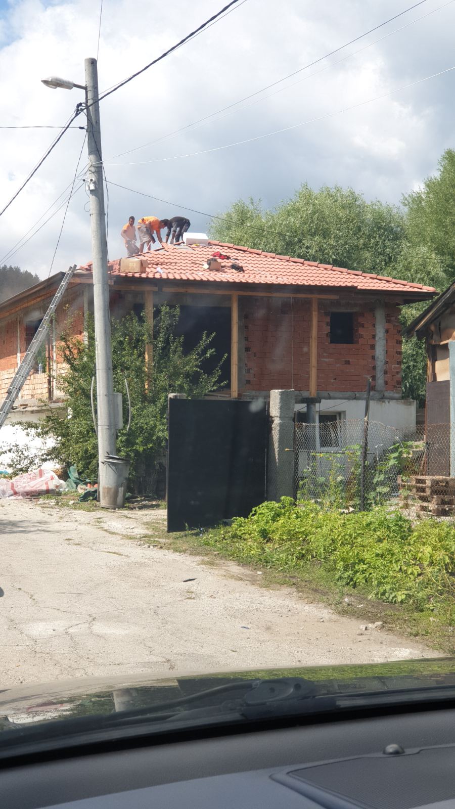 Ремонт на покрив къща